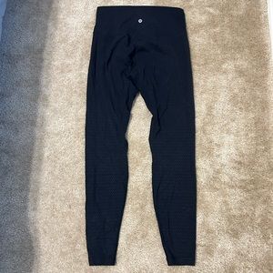Lululemon align in black with design